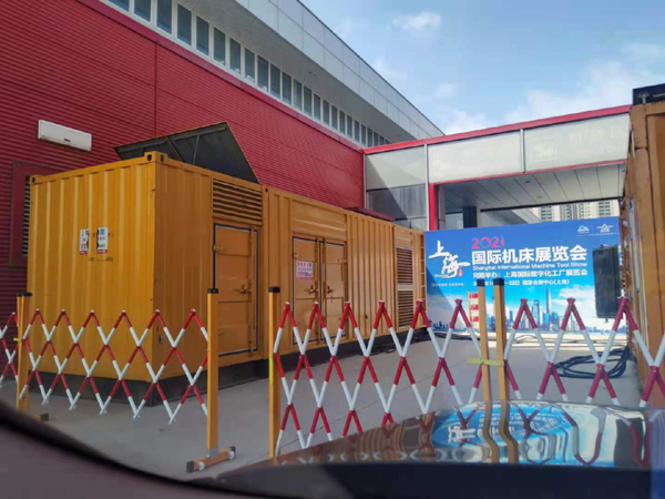 彭水发电车出租-发电机无电压或电压太低怎么办？