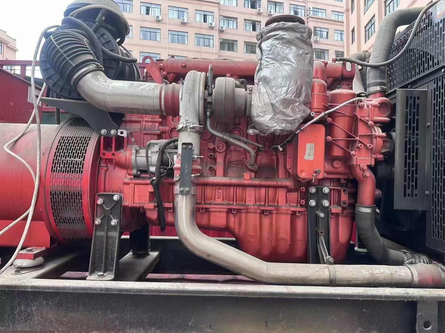 彭水如何选择适合 600kW 柴油发电机组的过载保护器？